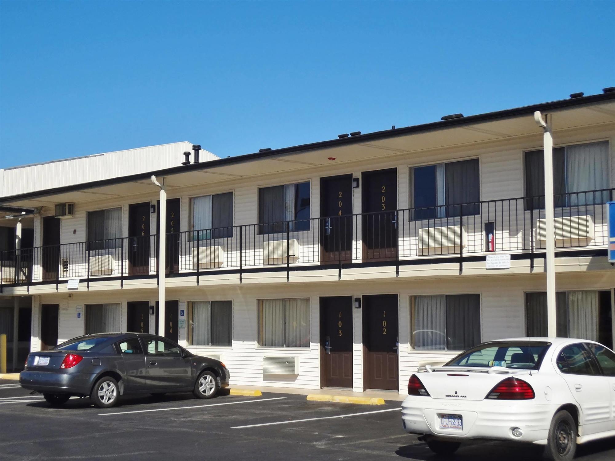 Americas Best Value Inn - Goldsboro Exterior photo